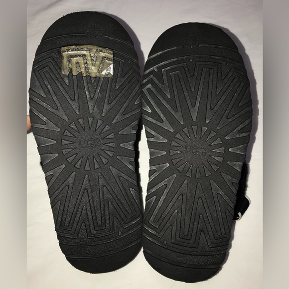 Ugg Funkette Genuine Shearling Platform Slippers - Picture 9 of 11